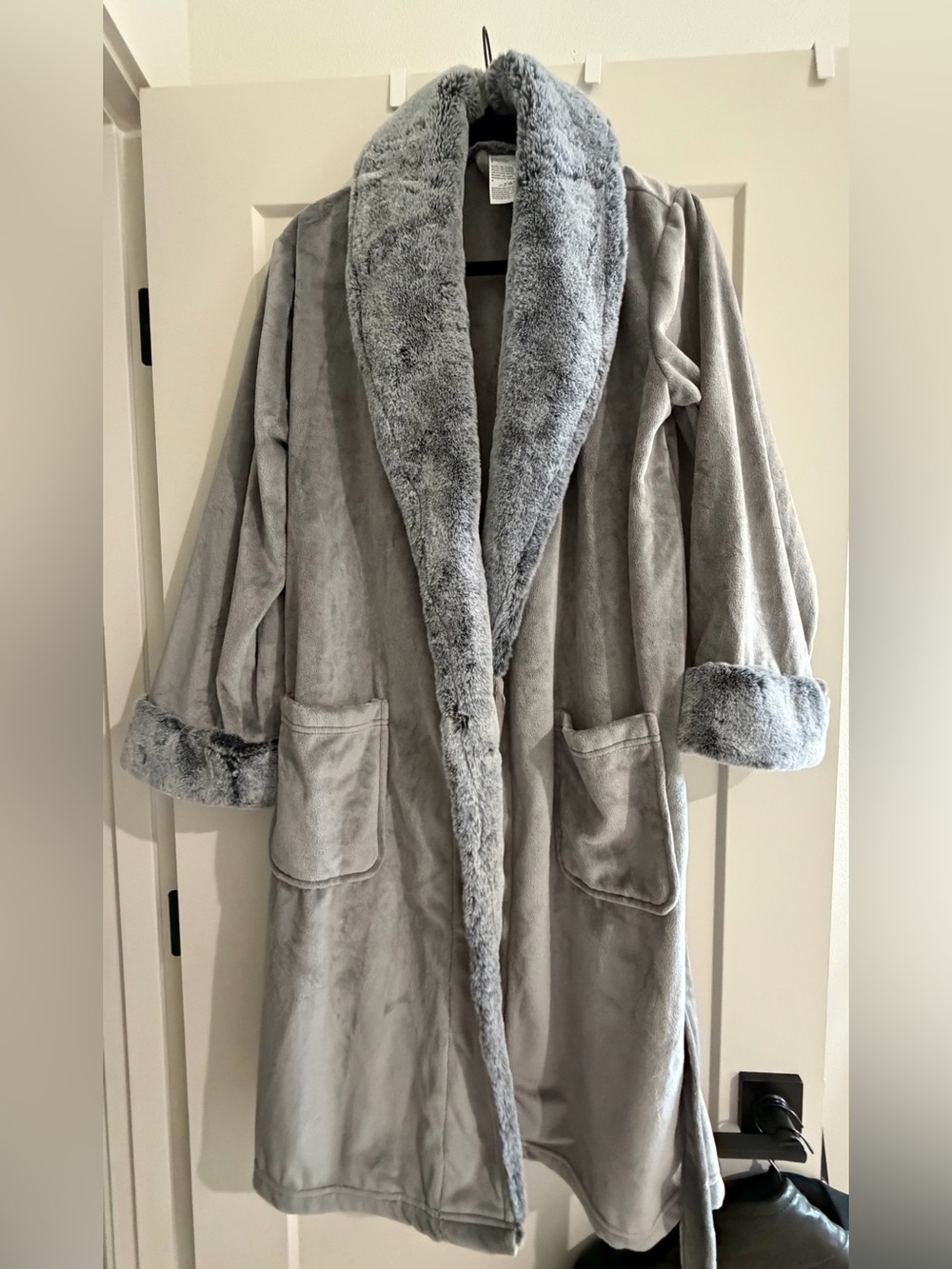 HOTEL COLLECTION Cozy Gray Faux-Fur Trim Robe